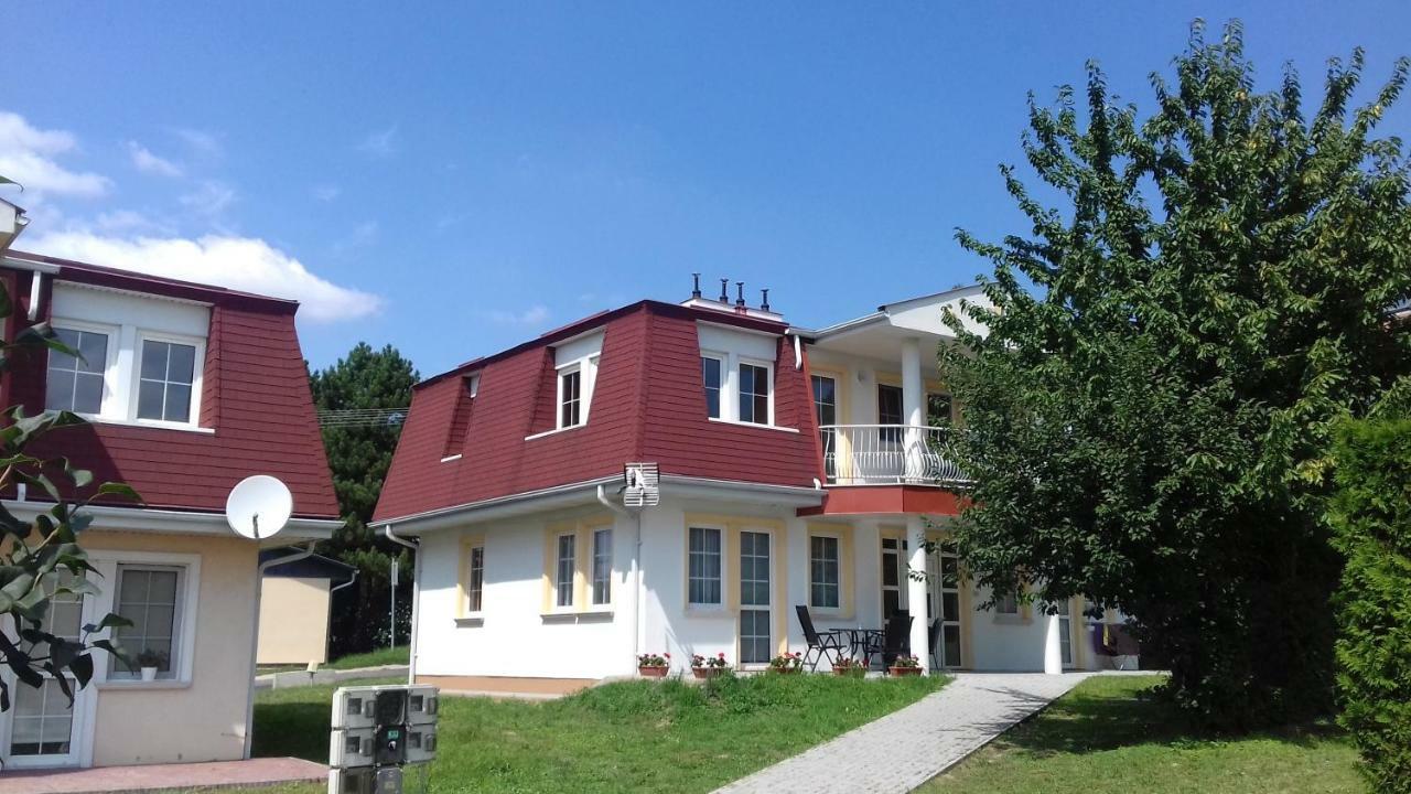 Benelise Apartman Heviz Exterior photo